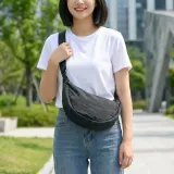 데일리 반달 크로스백 미니 숄더 슬링백 블랙