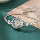 하트 슬라이드 조임 여성 손목시계