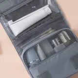 여유로운 수납형 파우치 다용도 멀티형 가방 심플하고 모던한 소품가방 가볍고 실용적인 수납함