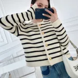 라운드 니트 가디건 스트라이프 데일리 여성