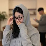 뿔테 긱시크 오벌형 블랙 안경