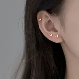 S925 여리여리한 나비 날개 포인트 미니 귀걸이 (한쌍)