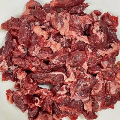 투뿔 한우 국거리 1kg