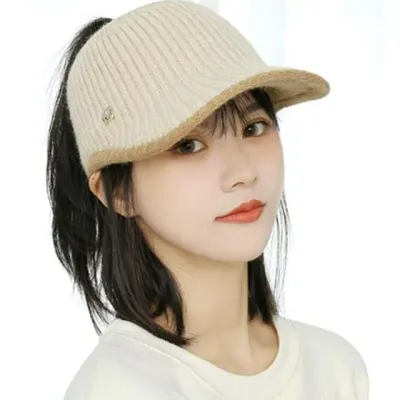 겨울니트캡 여성모자 방한 보온 골프 아이보리