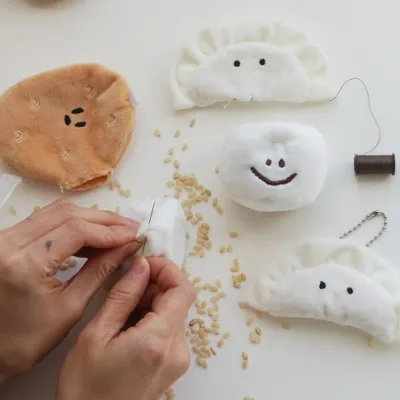 핫팩 인형 손난로 키링 만들기 DIY 재료 [천연 곡물 현미 전자레인지 주머니 손날로 감자 만두 모찌]