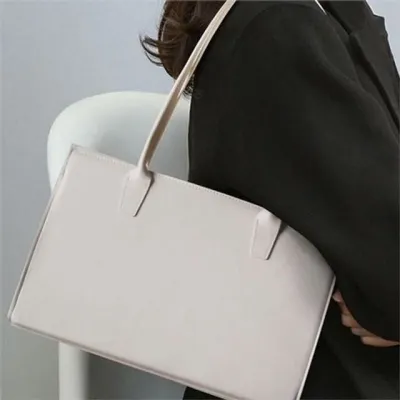 캐주얼 여성 숄더백 직장인 여성 데일리 쇼퍼 스퀘어 가벼운 인조