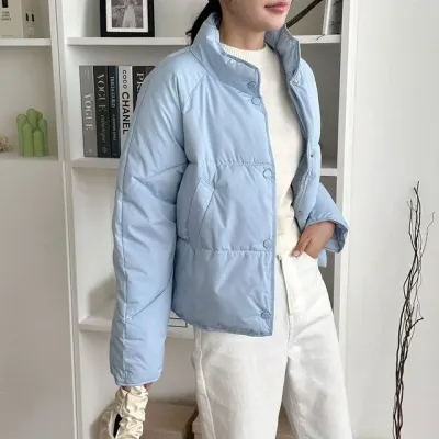 하늘색 하이넥 숏 패딩 여성
