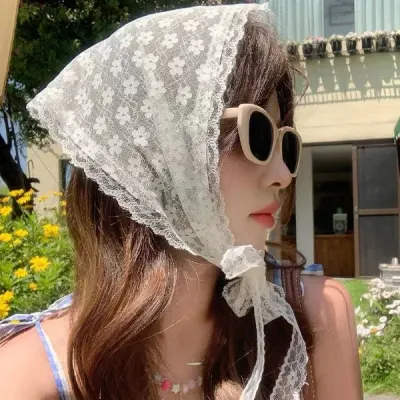 [기회공작소] 레이스두건 삼각 스카프 프릴 예쁜스카프 헤어두건 레이어드 스커트