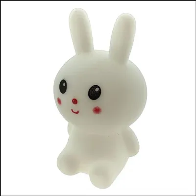 흰 토끼 삑삑이 인형
