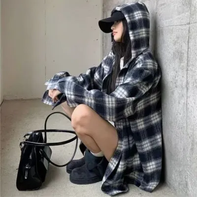 체크 오버핏 빈티지 여친룩 긴팔 후드셔츠