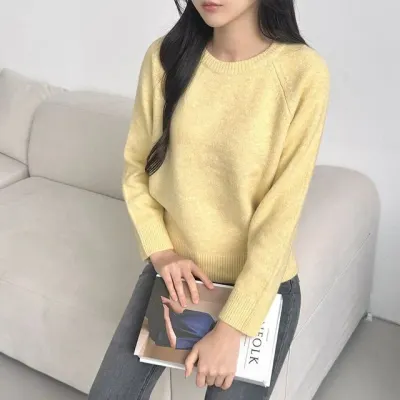 노란색 나그랑 라운드넥 데일리 니트