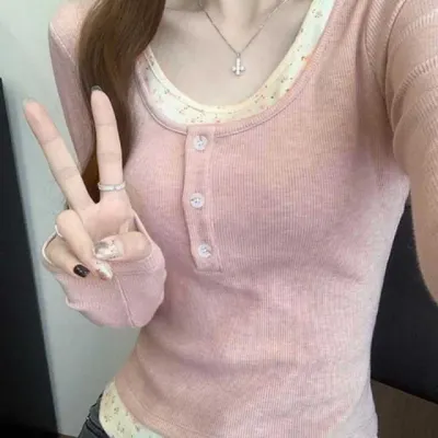 여성 긴팔 티셔츠 플라워 패턴 레이어드 버튼 상의 봄 데이트룩