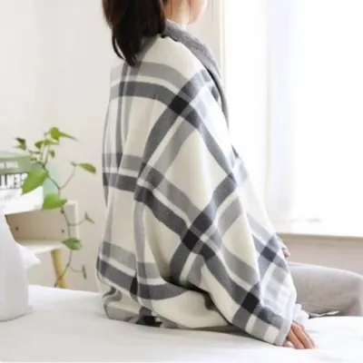 담요 망토 똑딱이 플리스 무릎담요 따뜻한 극세사 다용도