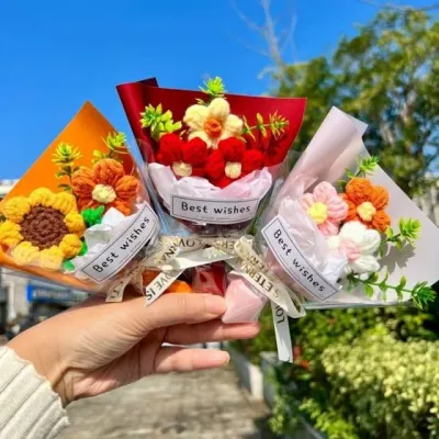 뜨개꽃 꽃다발 졸업식 기념일 선물 조화 미니 꽃다발 어버이날 시들지않는꽃