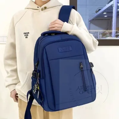 대용량 캐주얼 백팩 네이비 여행용백팩 학생백팩 남자출근백팩 직장인백팩 경량백팩