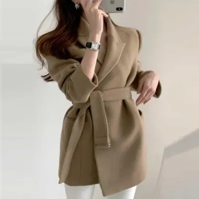 허리 벨트 모직 미디 라인 코트 여성 겨울 연말 모임룩 코디 하객룩 패션 여자 데이트