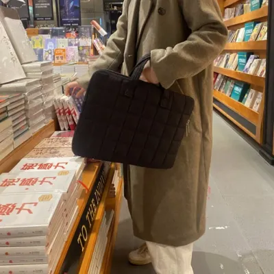 다용도 멀티 노트북 파우치 누빔 포인트 패턴 여성 남성 공용 가방 직장인 학생 태블릿 케이스 소품 용품