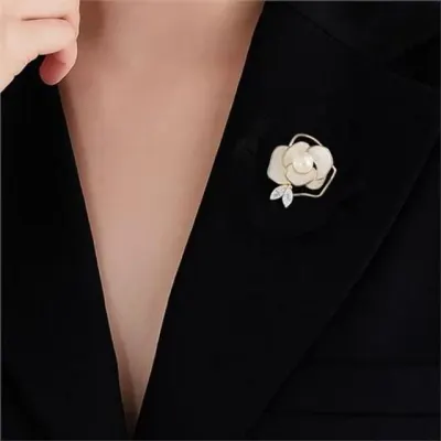 여성 로즈 브로치 여성 진주 브로치 백자개 럭셔리 펜던트 패션 모임 선물 블라우스