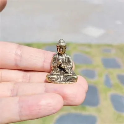 황동 불상 황동 좌불상 비로자나 좌상 수집용 부처님 소품 사찰 인테리어 수집품 조각상 종교 책상