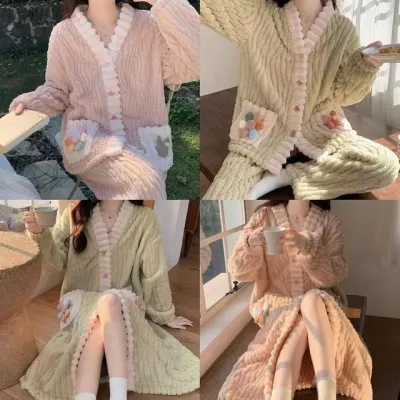 브이넥 버튼 극세사 수면잠옷 세트 놀면머하니 브이넥 극세사 잠옷 원피스 로브 담요 겨울 수면 여자