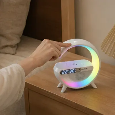 무선 충전 블루투스 스피커 알람 시계 미러 LED 무지개 조명 화이트
