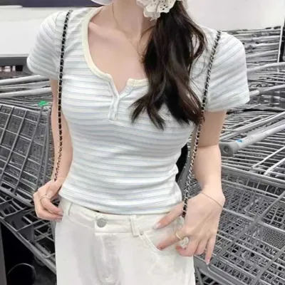 크롭 반팔 여름 슬림핏 스트라이프 버튼 티셔츠 크롭티셔츠 스트라이프반팔
