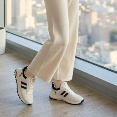 운동화 여성 발편한 사계절 경량 단화 쿠션 키높이 키높이신발 남성골프화 통굽러닝화 여성골프화 통굽슈즈