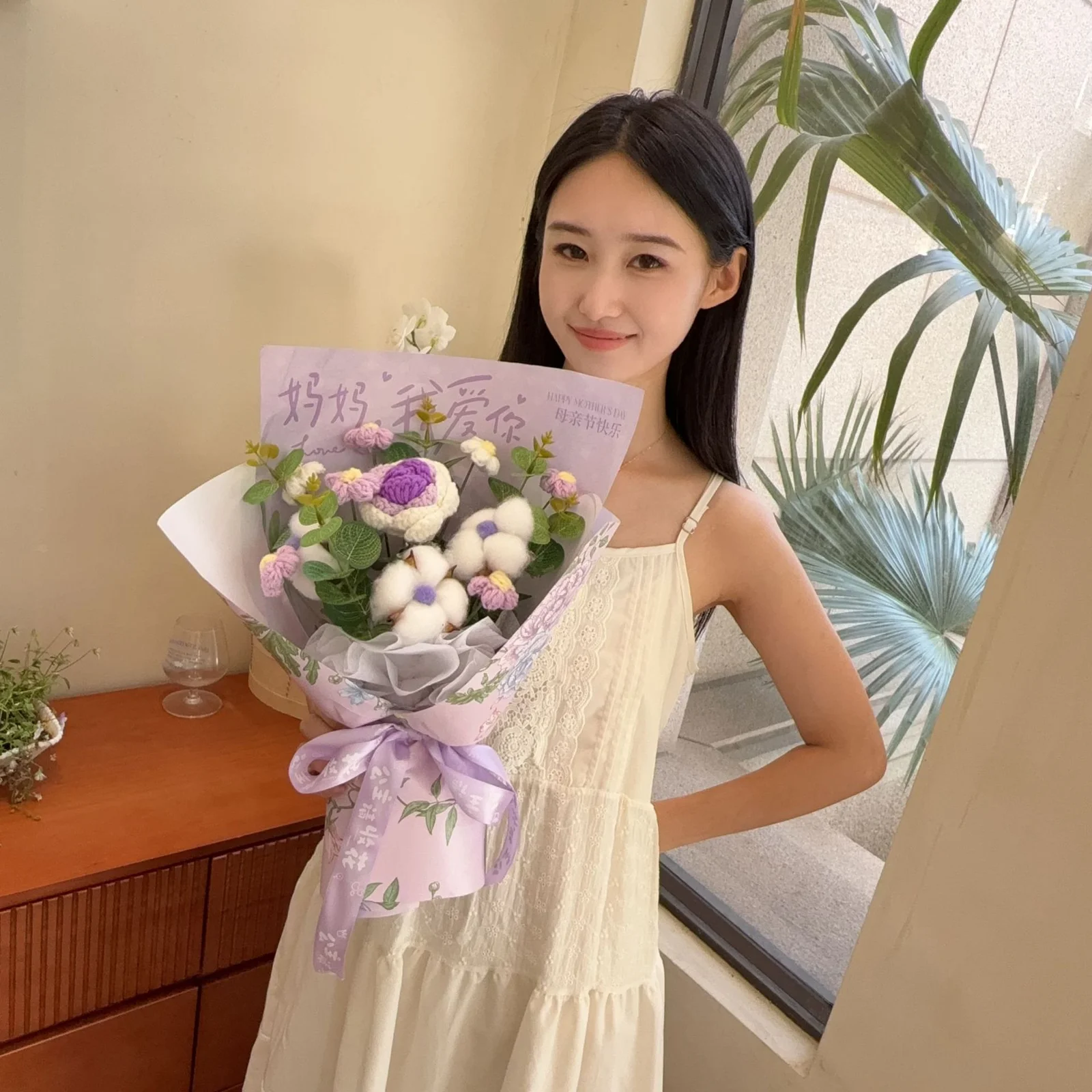 어버이날 선물 뜨개질 실로 만든 카네이션 장미 꽃다발 완제품 엄마와 시어머니에게 상세1