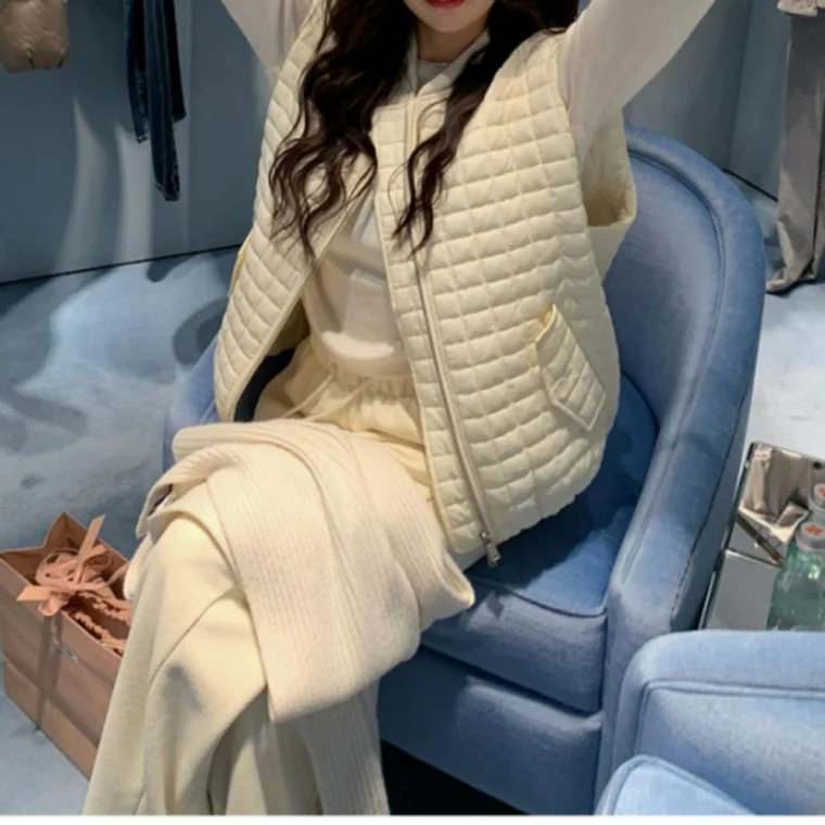 여성경량 패딩조끼 누빔조끼 허리밴딩 패딩 베스트 허리밴딩 베베퀼팅 여성