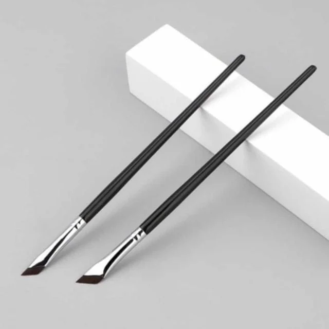 사선 아이라이너 브러쉬 삼각존 포인트 메이크업 브러시