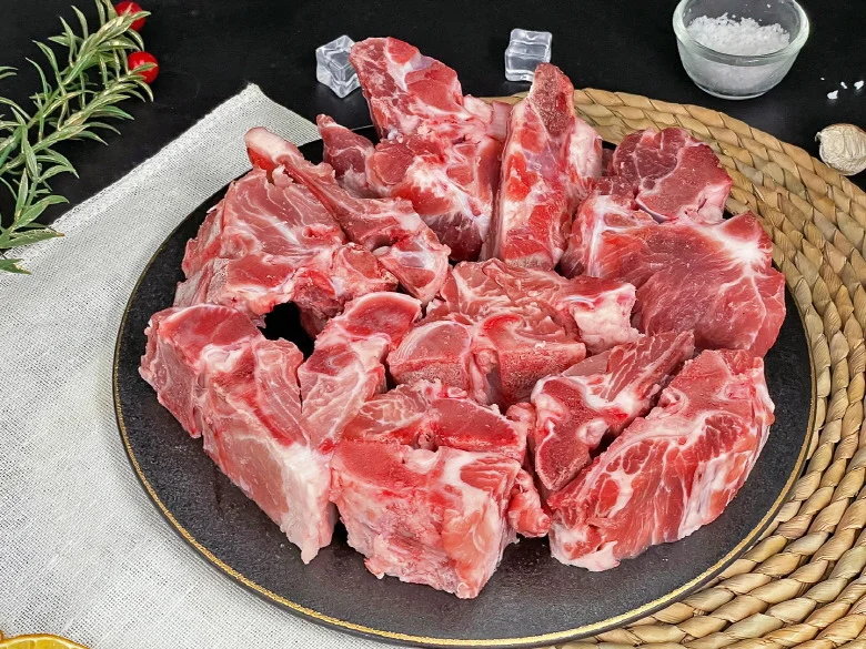 특가 한돈 등뼈 3kg 상세6